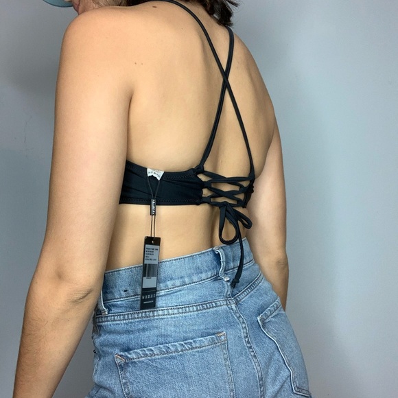 NWT Strappy Sport Bikini Top - Picture 2 of 2